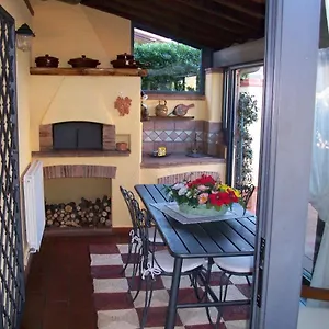 Casa Daniela Pietrasanta