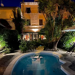 Bed & Breakfast Residenza Palazzo Visdomini, Pietrasanta