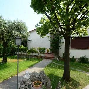 Casa Del Nonno Pietrasanta
