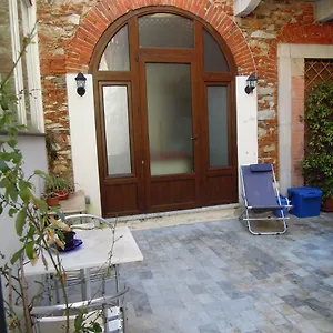 Corte Navari - Studio Gastone Pietrasanta